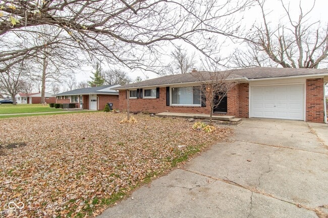 1924 Lowell Ave in Anderson, IN - Building Photo - Building Photo
