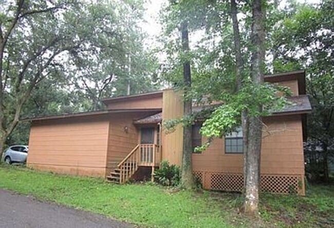 property at 3154 Folsom Rd