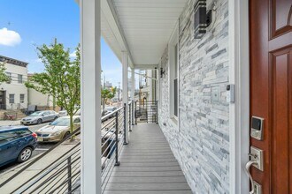 207 68th St in Guttenberg, NJ - Building Photo - Building Photo