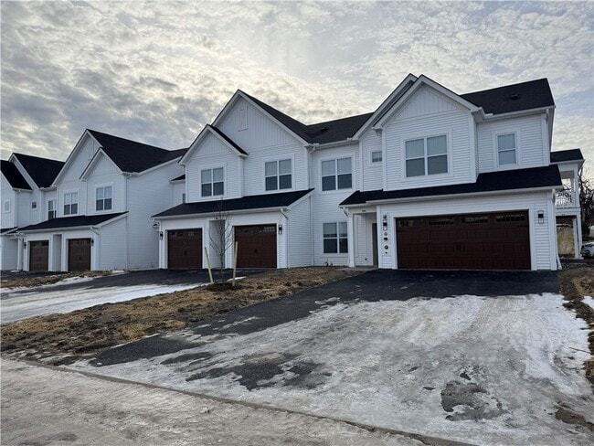 property at 601 Erie Rdg Dr