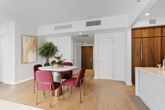 360 E 89th St in New York, NY - Building Photo - Building Photo