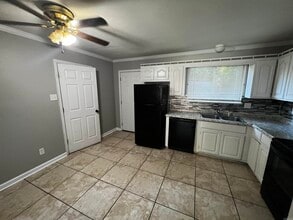 4417 Arehart Dr in Little Rock, AR - Building Photo - Building Photo