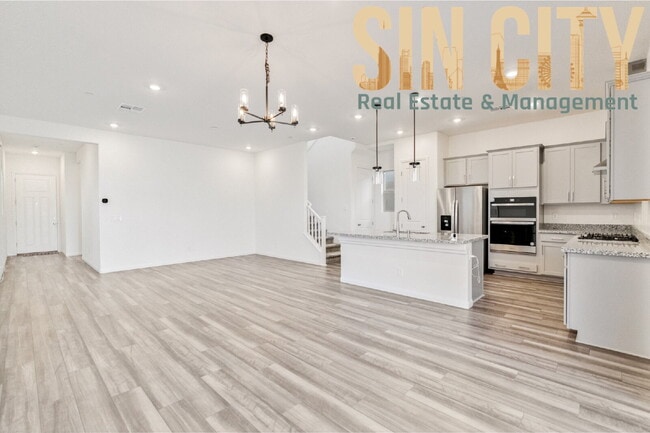 11828 Black Canary Ave in Las Vegas, NV - Foto de edificio - Building Photo