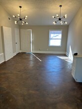 124 Sunny Hills Dr in Athens, GA - Building Photo - Building Photo