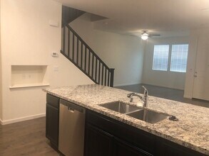 11018 International Dr in Rancho Cordova, CA - Building Photo - Building Photo