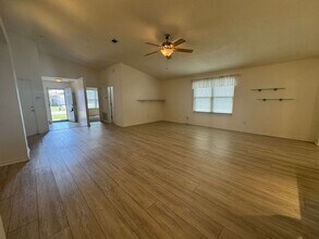 314 Mizzen Ln in Pensacola, FL - Building Photo - Building Photo