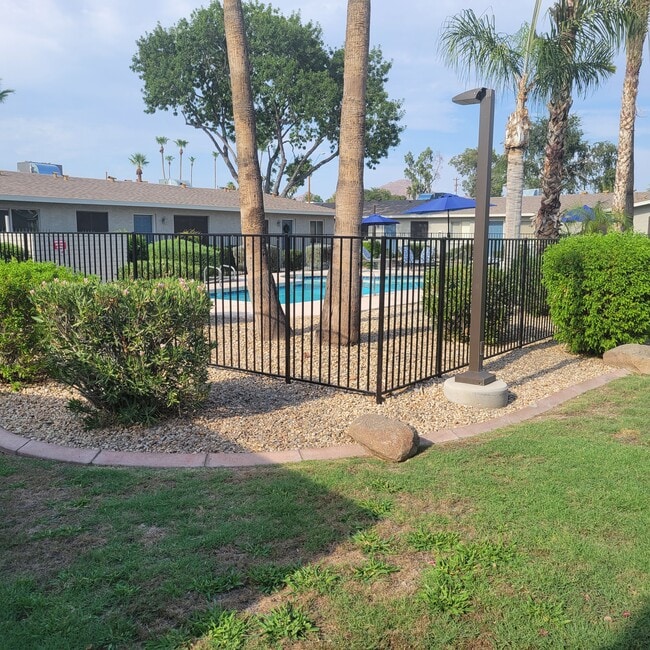 property at 3402 N 32nd St