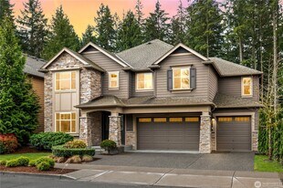 10719 Elliston Way NE in Redmond, WA - Building Photo
