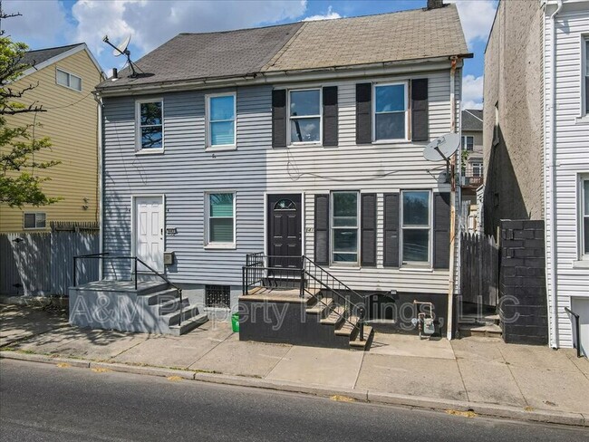 841 Jackson St in Allentown, PA - Building Photo - Building Photo
