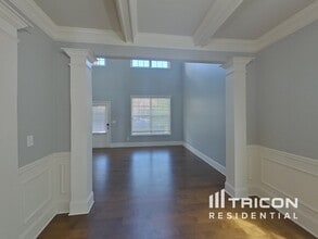 7064 Demeter Dr in Atlanta, GA - Building Photo - Building Photo