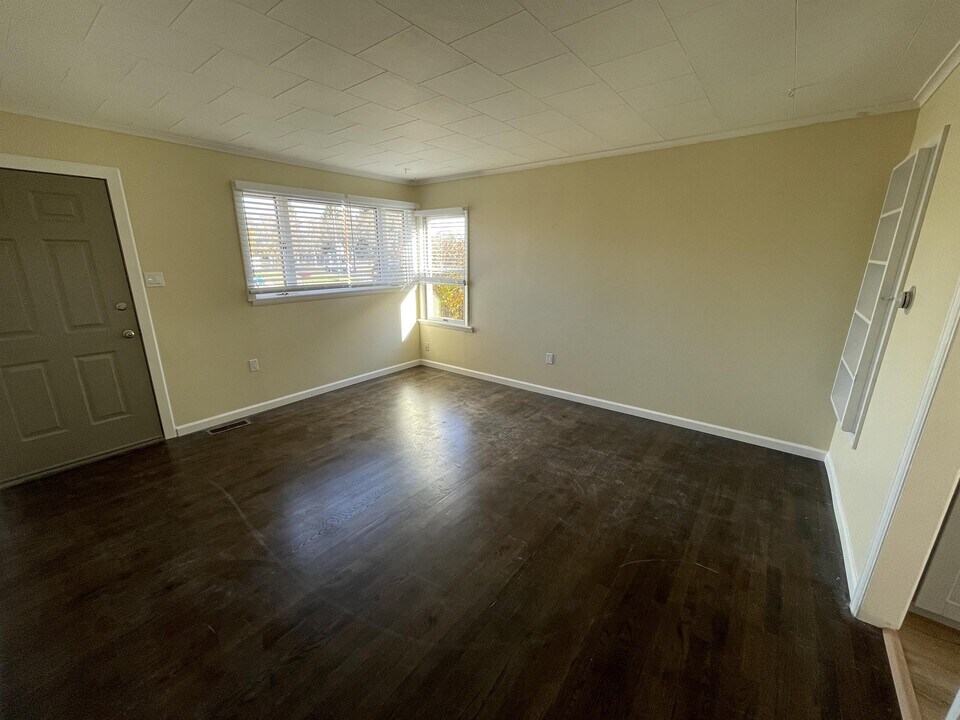 3720 2nd Ave S in Great Falls, MT - Building Photo