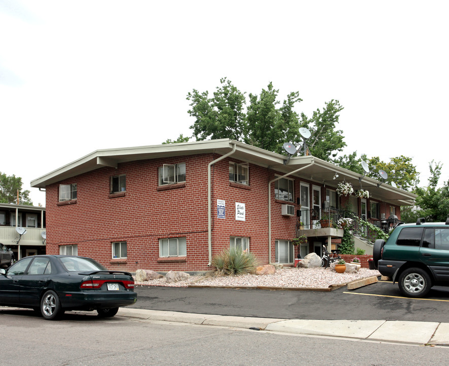 497 W Powers Ave in Littleton, CO - Foto de edificio