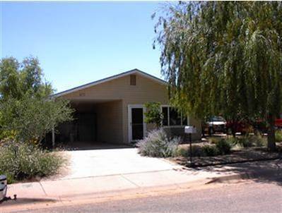 property at 813 W Henderson St