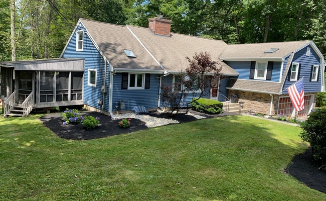 property at 2778 Albany Ave