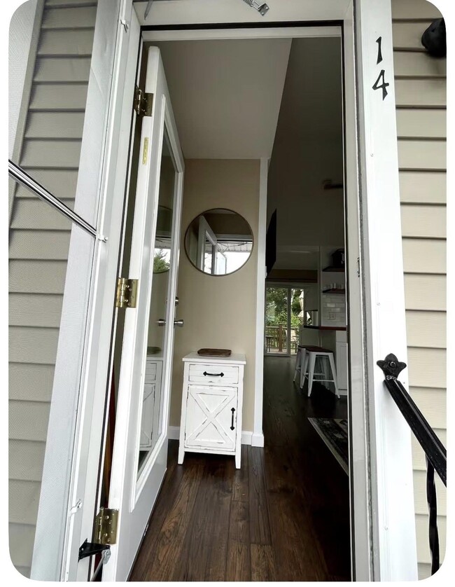277 Weirs Blvd in Laconia, NH - Building Photo - Building Photo
