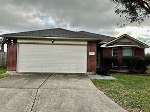 3718 Winmont Ct in Houston, TX - Building Photo - Building Photo