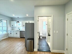 1A Puritan Ave, Unit 1 in Boston, MA - Building Photo - Building Photo