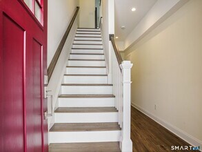 6 Beacon Square in Fairfield, CT - Building Photo - Building Photo