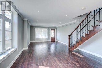 58 Sandford Ave in Toronto, ON - Building Photo - Building Photo