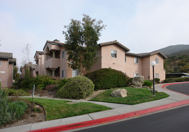 The Boulders in San Diego, CA - Foto de edificio - Building Photo