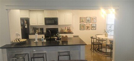 1290 N Sang Ave in Fayetteville, AR - Foto de edificio - Building Photo