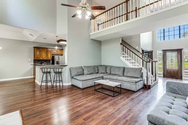 4422 Lake Superior Dr