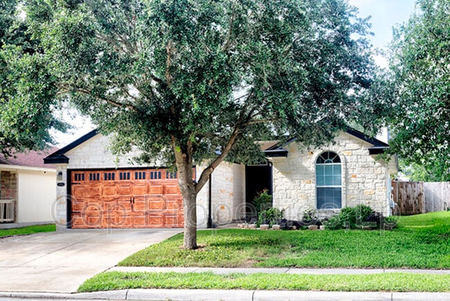 8510 Trumpet Cir in Converse, TX - Building Photo - Building Photo