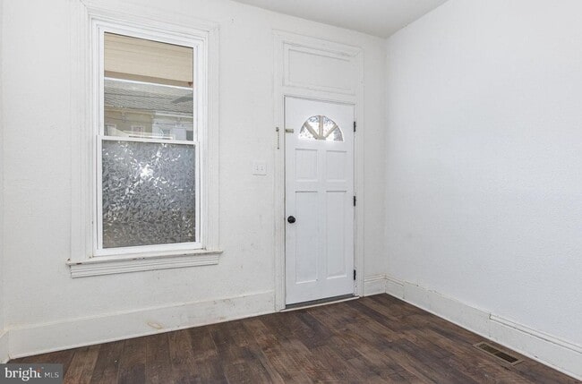 571 W Philadelphia St in York, PA - Building Photo - Building Photo