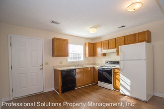 1118 Richmond Green Dr in Richmond, KY - Building Photo - Building Photo