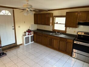 29 Sussex St, Unit Newton NJ apt for rent in Newton, NJ - Building Photo - Building Photo