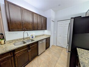 3561 Forest Hill Blvd in Palm Springs, FL - Building Photo - Building Photo