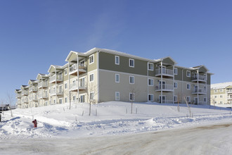 Timber Trails Apartments in Williston, ND - Building Photo - Building Photo