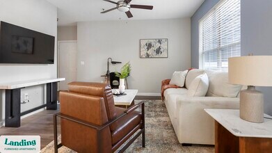 100 Peyton Pl SW in Atlanta, GA - Building Photo - Building Photo