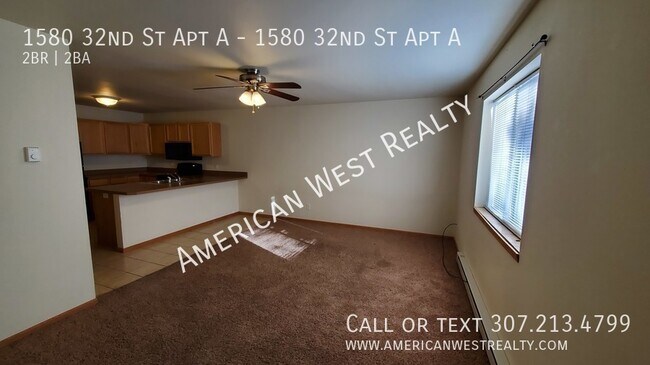 1580 32nd St in Cody, WY - Foto de edificio - Building Photo