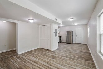 619 Oliver St NW in Atlanta, GA - Building Photo - Building Photo