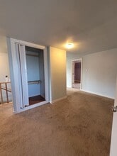 435 Ash St in Myrtle Point, OR - Building Photo - Building Photo