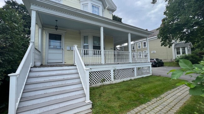 665 Central Ave in Dover, NH - Building Photo - Building Photo