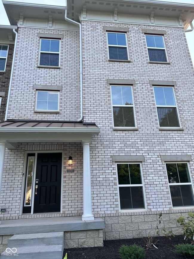 property at 13787 Gatsby Dr
