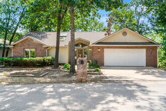 30 Kensington Dr in Bella Vista, AR - Building Photo - Building Photo