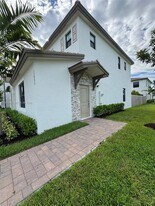 12986 SW 232nd Ter in Homestead, FL - Building Photo