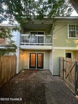 200 Lodge Dr in Lafayette, LA - Building Photo