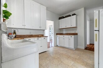 1405 S 3rd St in Mount Vernon, WA - Foto de edificio - Building Photo