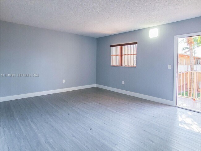 1265 W 24th St in Hialeah, FL - Building Photo - Building Photo