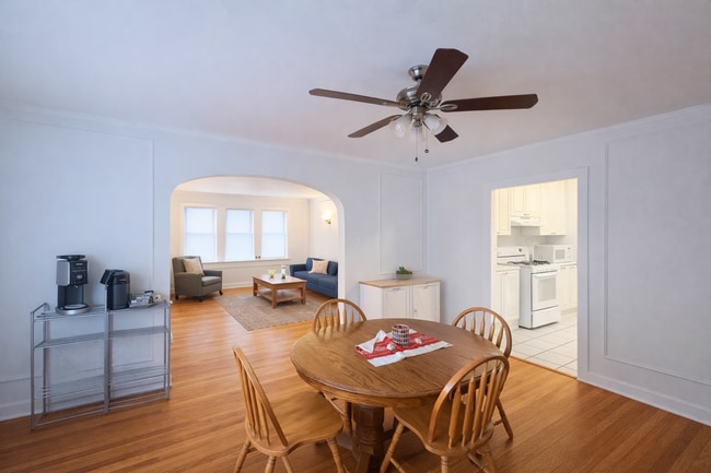 6420 N Newgard Ave in Chicago, IL - Building Photo - Building Photo