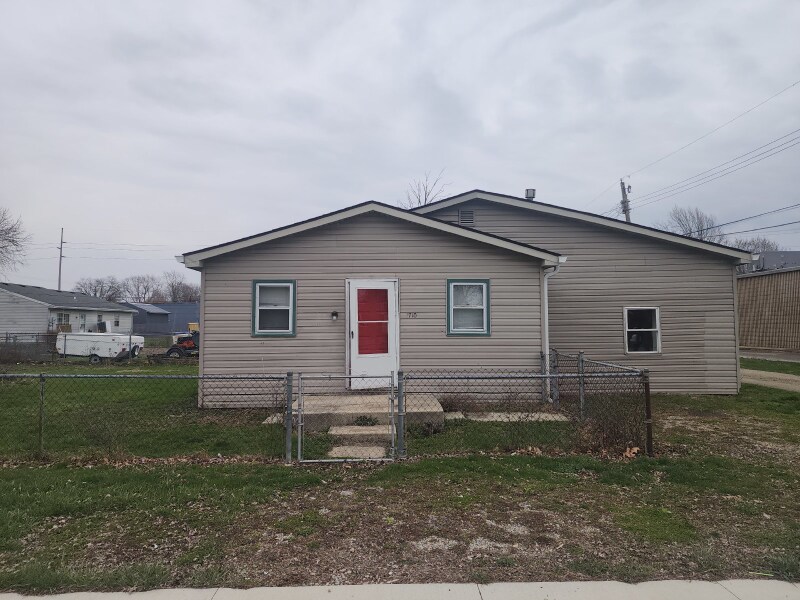 1710 S Birch St in Muncie, IN - Building Photo