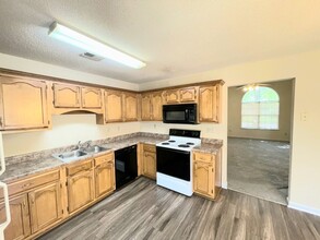 9869 Milestone Cir in Olive Branch, MS - Building Photo - Building Photo