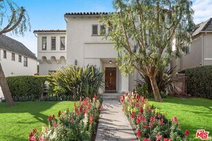 537 N June St in Los Angeles, CA - Building Photo