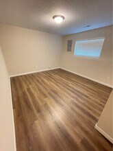 9279-9281 N Fox Pointe Ct in Wichita, KS - Building Photo - Building Photo