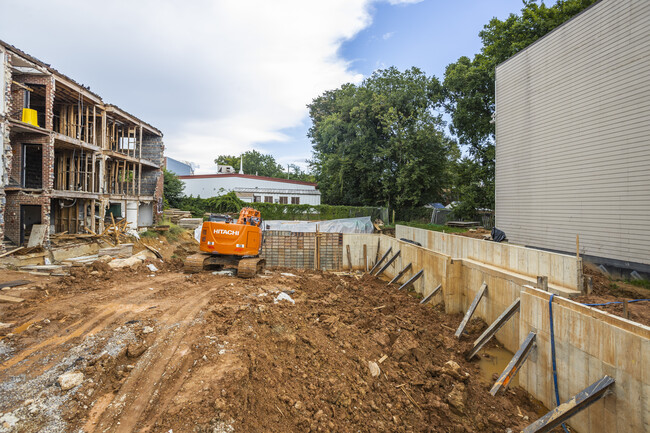 Ivy City Urban Flats in Washington, DC - Building Photo - Building Photo