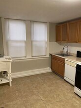 716 Drexel Ave-Unit -1 in Atlantic City, NJ - Building Photo - Building Photo